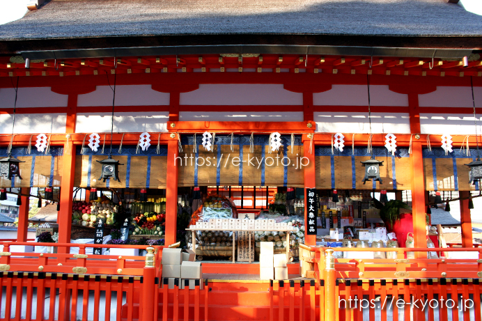 伏見稲荷大社初午大祭当日の外拝殿