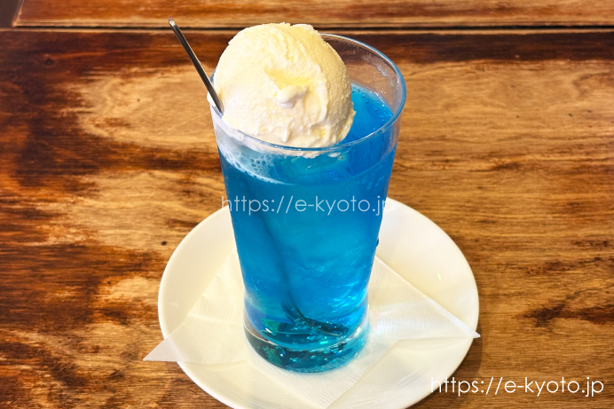 クリームソーダ（ブルーハワイ）