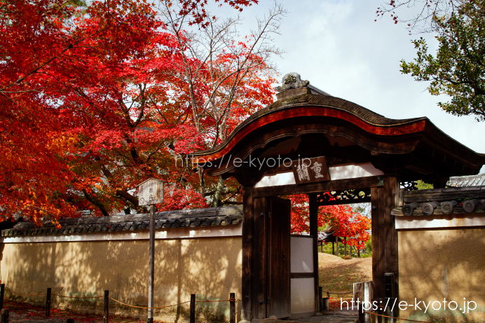 中門「重関門」