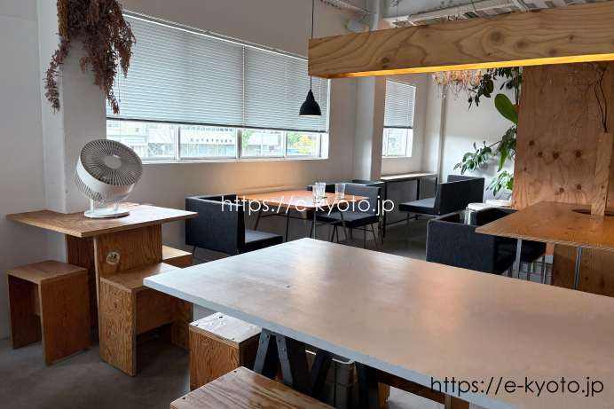 ソングバードコーヒー 店内の様子